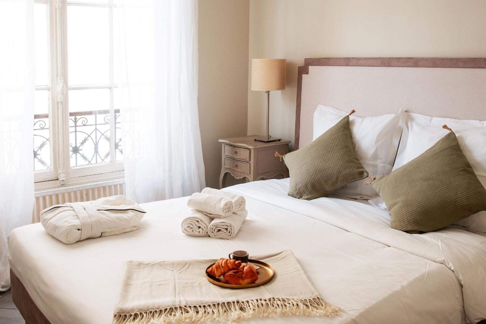 باريس Eiffel Tower & Les Invalides - 1Br - Cityapartmentstay المظهر الخارجي الصورة
