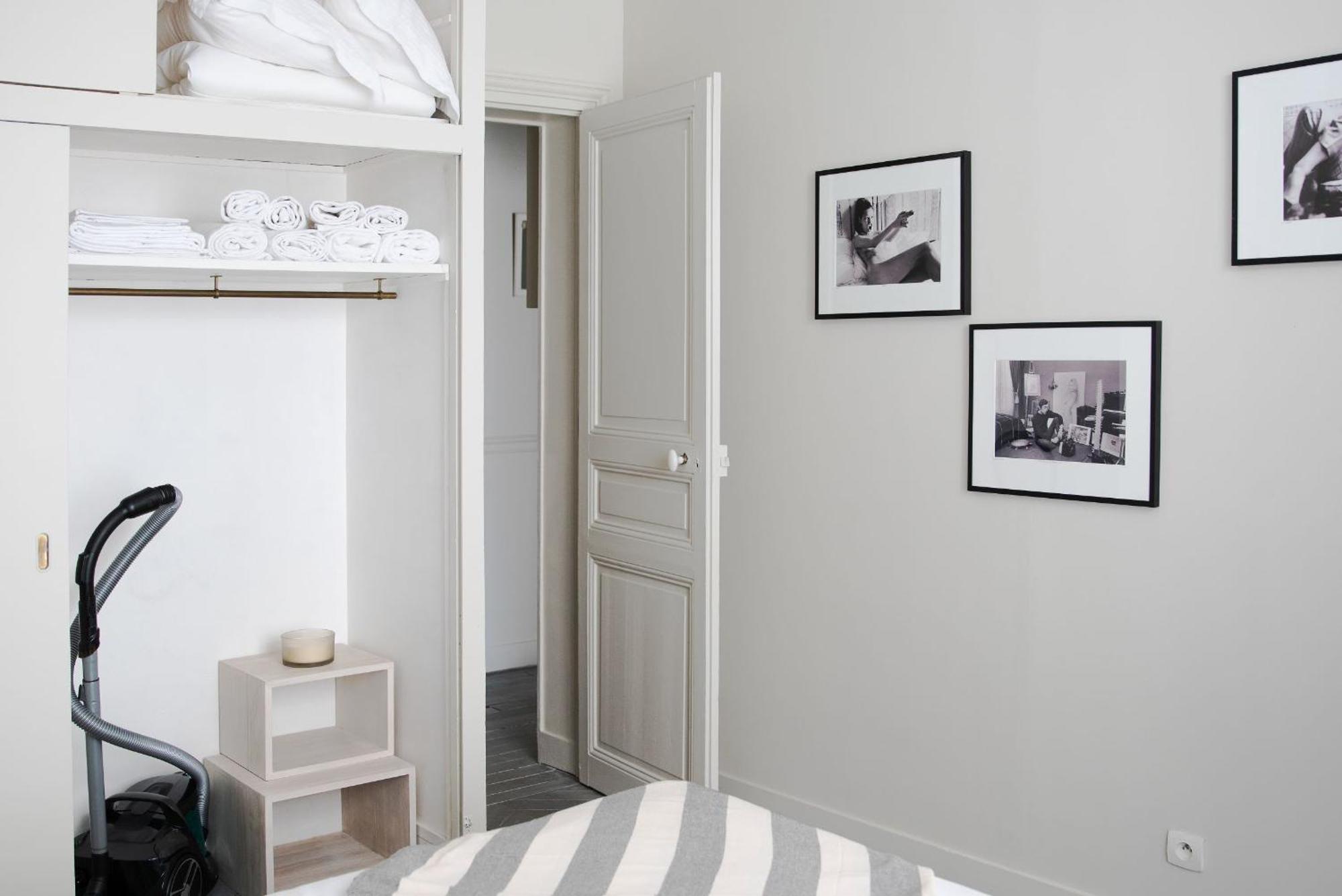 باريس Eiffel Tower & Les Invalides - 1Br - Cityapartmentstay المظهر الخارجي الصورة